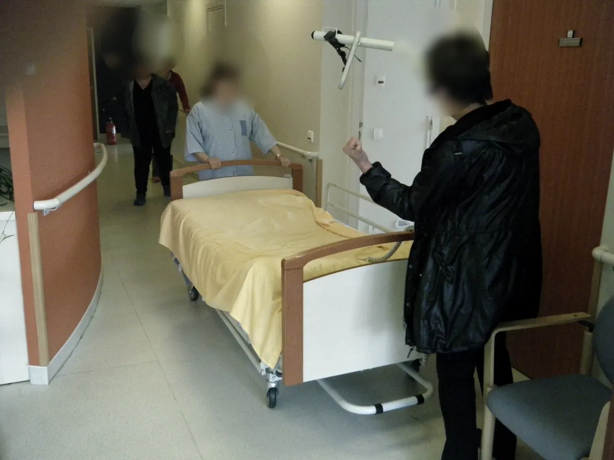 Évacuation d’un lit en zone protégée, exercice en EHPAD